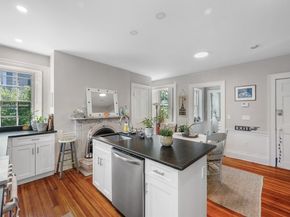 401 Essex, Salem MA 01970