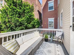 401 Essex, Salem MA 01970
