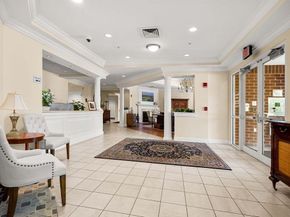 36 Village Rd 214, Middleton MA 01949
