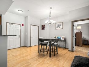 36 Village Rd 214, Middleton MA 01949