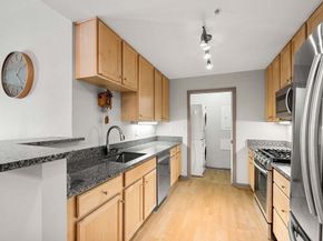 36 Village Rd 214, Middleton MA 01949