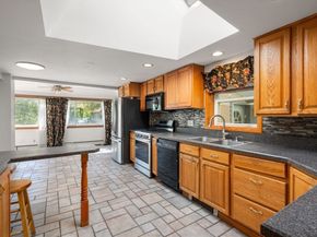 9 Westland Drive, Spencer MA 01562