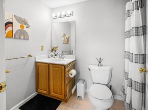 849 Boston Post Rd E 3E, Marlborough MA 01752