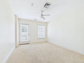 15 Park Ave 211, Hull MA 02045