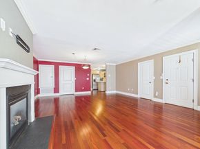 15 Park Ave 211, Hull MA 02045