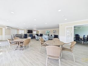 15 Park Ave 211, Hull MA 02045