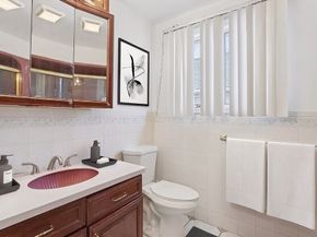 309 Beacon St,, Somerville MA 02143