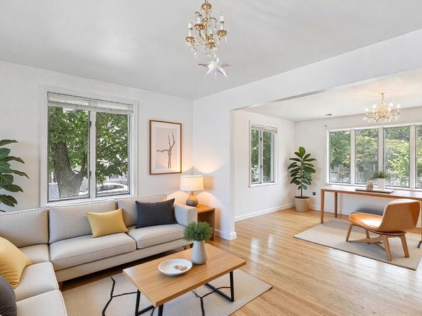 309 Beacon St,, Somerville MA 02143