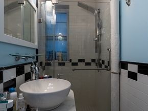 68 Phillips St 6, Boston MA 02114