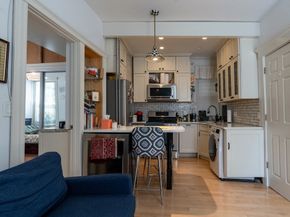 68 Phillips St 6, Boston MA 02114