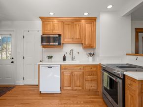 85 Sunset Rd, Arlington MA 02474