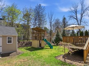69 Potter St, Concord MA 01742