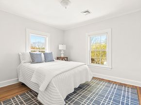 21 Howe St, Wellesley MA 02482