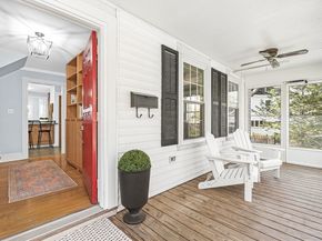 21 Howe St, Wellesley MA 02482