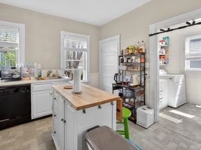 671-671A Washington St, Boston MA 02135