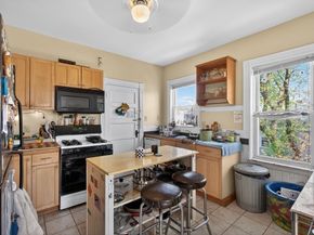 671-671A Washington St, Boston MA 02135
