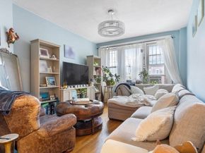 21 Sutherland Rd 6, Boston MA 02135