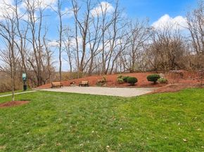 38 Village 201, Middleton MA 01949