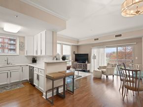 38 Village 201, Middleton MA 01949