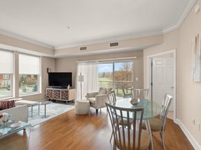 38 Village 201, Middleton MA 01949