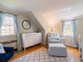22 Standish Rd, Wellesley MA 02481