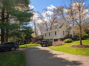 22 Standish Rd, Wellesley MA 02481