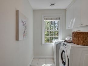 89 Green St, Needham MA 02492