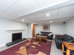 74 Wayside Inn Rd, Marlborough MA 01752