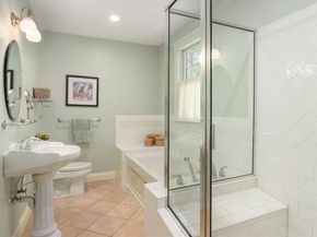 13 Cantwell Rd, Milton MA 02186