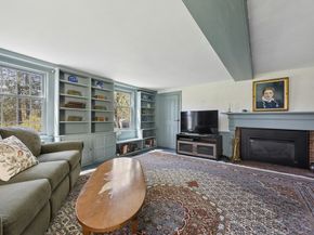 302 Church Street, Northborough MA 01532