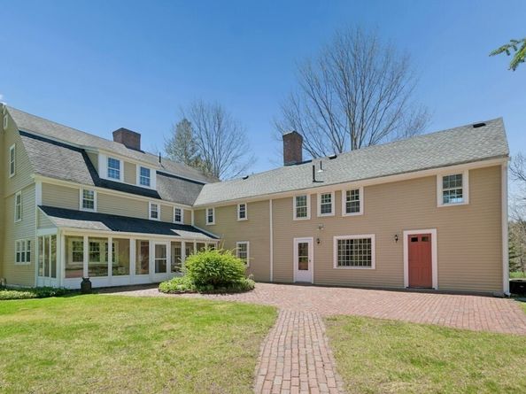 302 Church Street, Northborough MA 01532