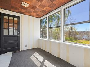 119 Hope Ave, Worcester MA 01603