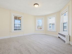 119 Hope Ave, Worcester MA 01603