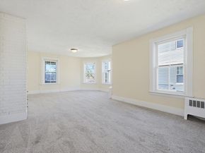 119 Hope Ave, Worcester MA 01603