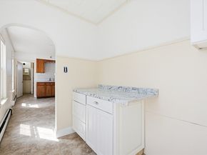 119 Hope Ave, Worcester MA 01603