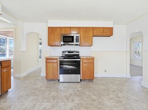 119 Hope Ave, Worcester MA 01603