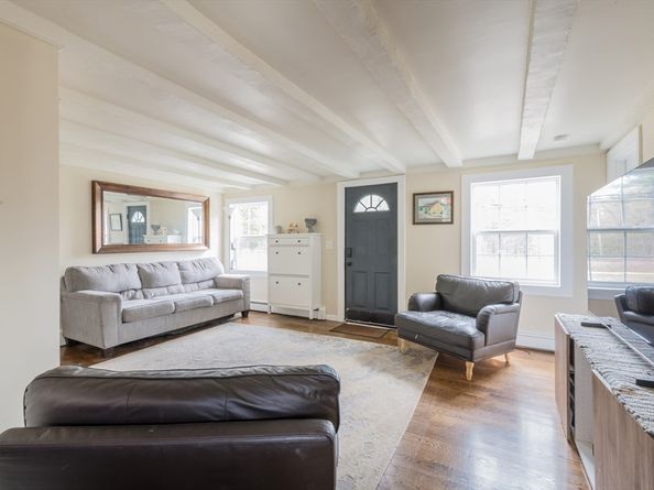 267 Sandy Hill Dr, Marshfield MA 02050