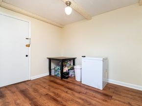 100 Oak Ln 12, Brockton MA 02301