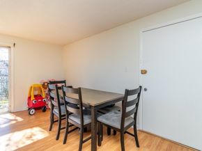 100 Oak Ln 12, Brockton MA 02301