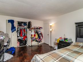 100 Oak Ln 12, Brockton MA 02301