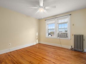 35 Boardman St, Worcester MA 01606