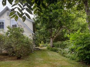 37 Neds Point Rd, Mattapoisett MA 02739