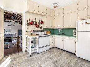 37 Neds Point Rd, Mattapoisett MA 02739