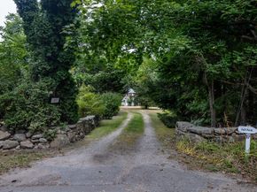 37 Neds Point Rd, Mattapoisett MA 02739