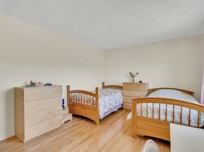 19 April Ln 19, Lexington MA 02421