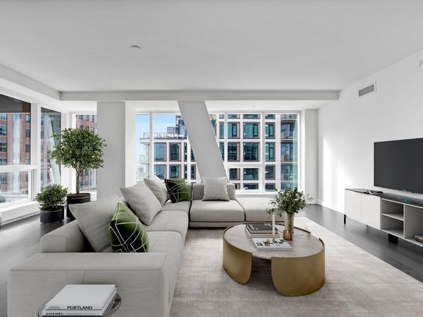 150 Seaport Blvd 15F, Boston MA 02210