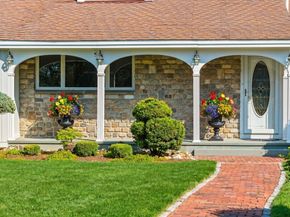 15 Lockwood Ln, Topsfield MA 01983