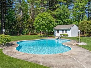 15 Lockwood Ln, Topsfield MA 01983