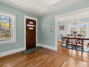 12 Lake Ave, Saugus MA 01906