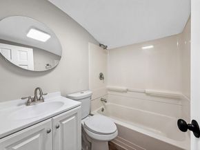 6 Anthony Rd, Tewksbury MA 01876